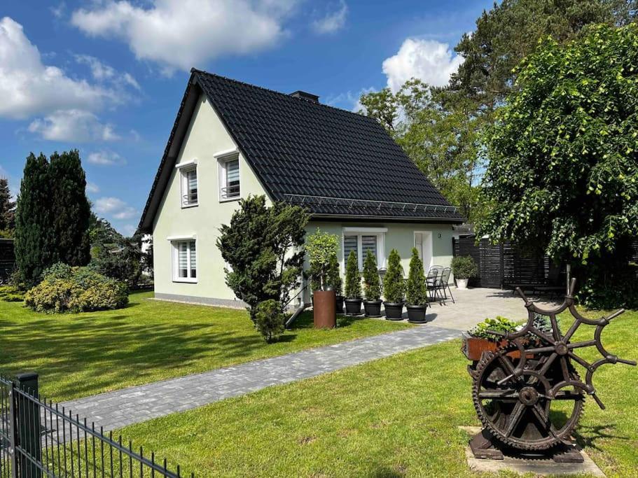 Апартаменты -Haus Am Waeldchen- Цеденик Экстерьер фото